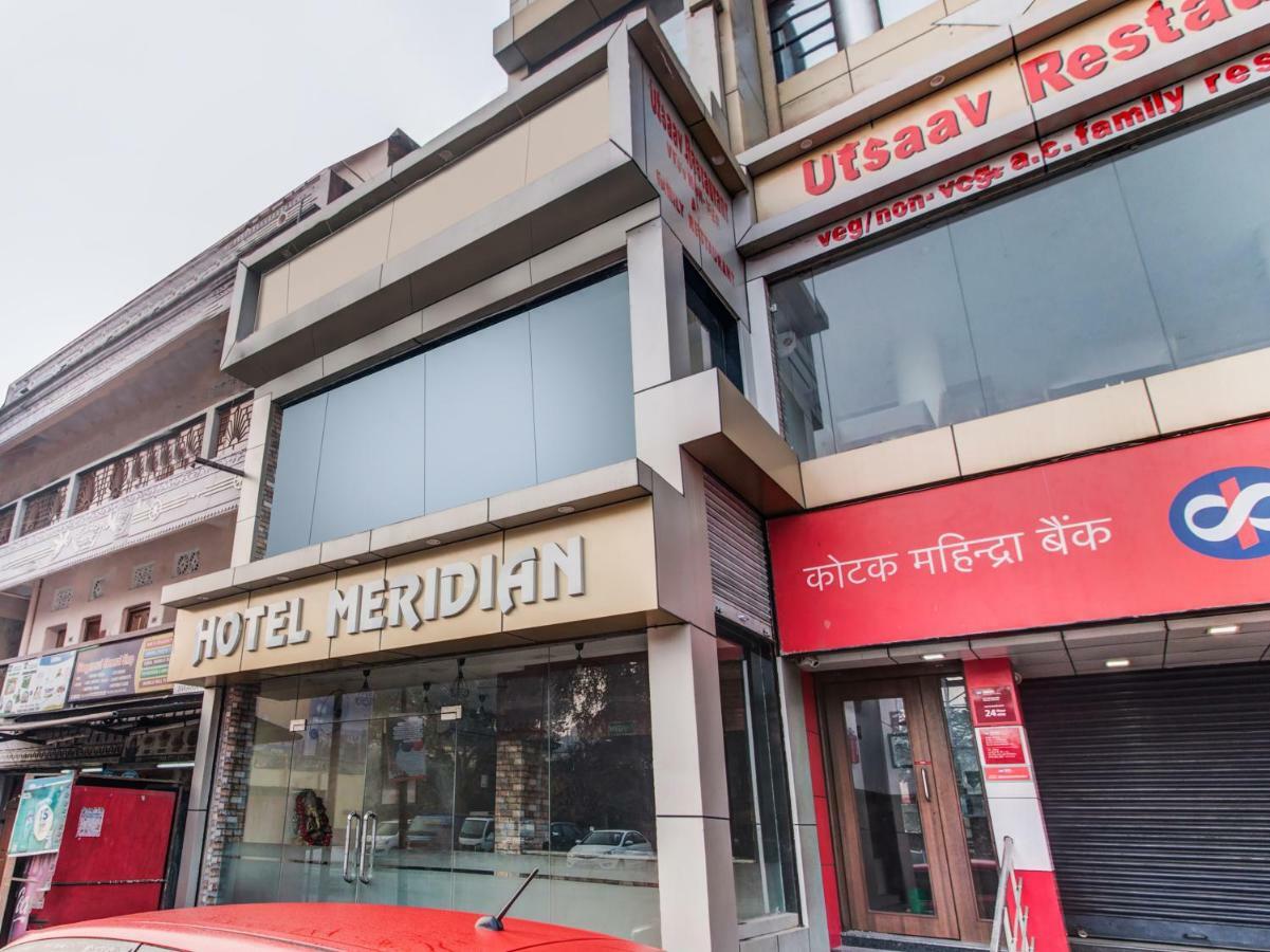 Oyo 24171 Hotel Meridian Джамшедпур Екстериор снимка